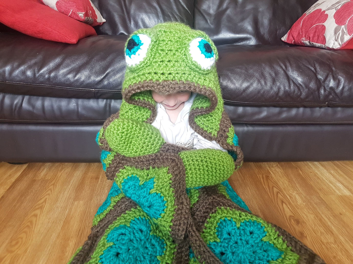 2 in 1 Sea Turtle Tortoise Hooded Blanket in Adult and Child Sizes Crochet Pattern - Baby Gift Marine Animals African Flower Granny Hexagon