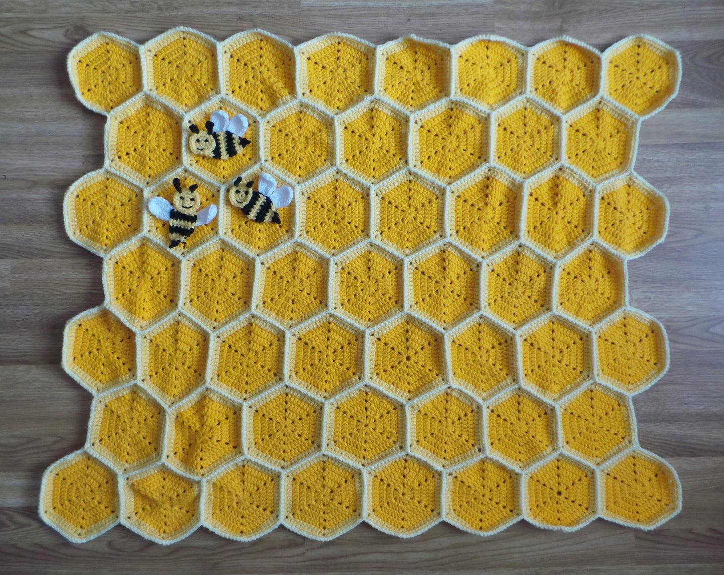 Bee Happy Honeycomb Baby Blanket Lapghan Crochet Pattern | Bumblebee Blanket Baby Shower Gift Bee Blanket Baby Gift Beekeeper Birthday Gift