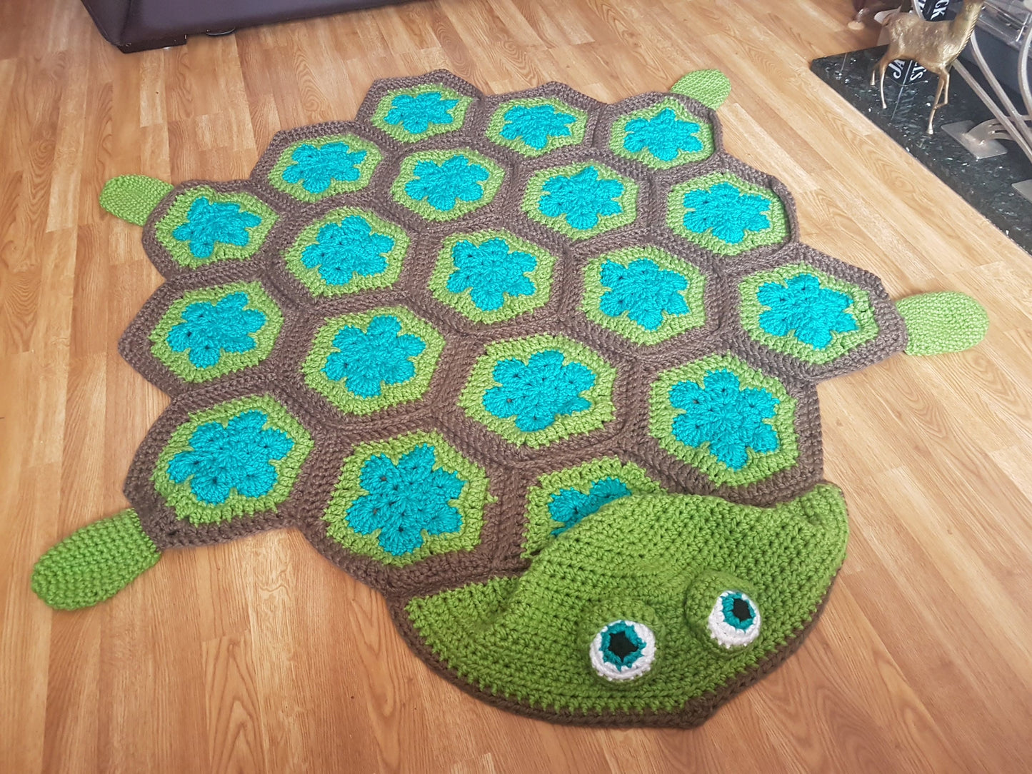 2 in 1 Sea Turtle Tortoise Hooded Blanket in Adult and Child Sizes Crochet Pattern - Baby Gift Marine Animals African Flower Granny Hexagon