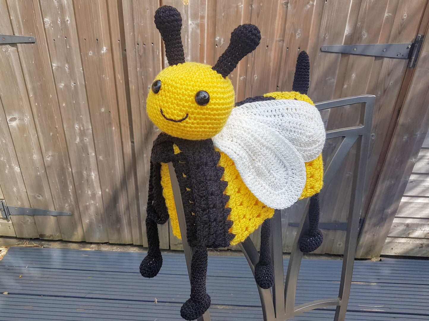 3in1 Happy Bee Folding Baby Blanket Toy Lovey Crochet Pattern - Baby Shower Gift Bee Keeper Present Nursery Decoration Cot Blanket