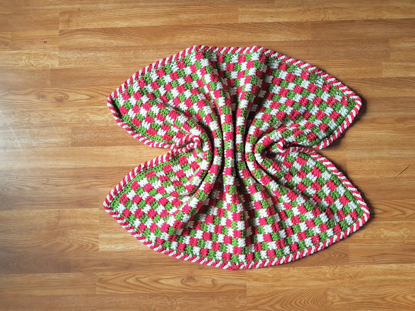 Easy Crochet Baby’s First Christmas Blanket Crochet Pattern - Simple Baby Afghan - Nursery Cot Crochet Blanket For Babies - Baby Shower Gift