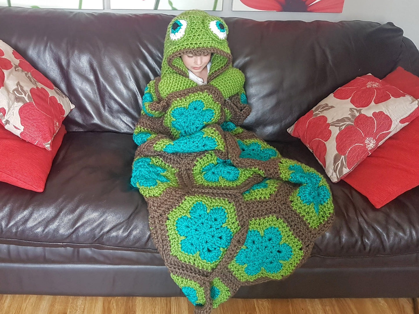 2 in 1 Sea Turtle Tortoise Hooded Blanket in Adult and Child Sizes Crochet Pattern - Baby Gift Marine Animals African Flower Granny Hexagon