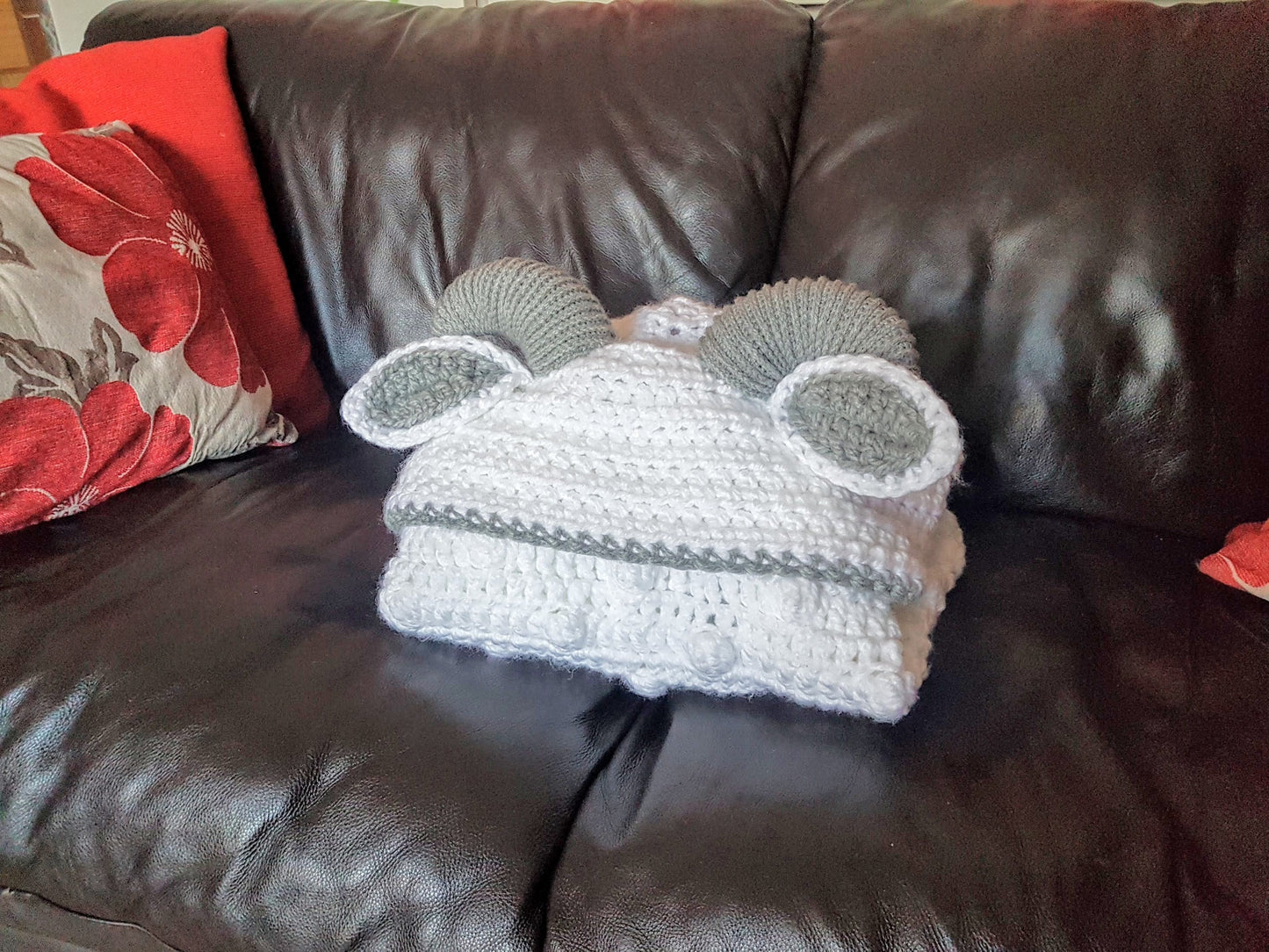 2 in 1 Hooded Ram Sheep Blanket in Adult and Child Sizes Crochet Pattern - Easter Spring Lamb Folding Blanket with Horns
