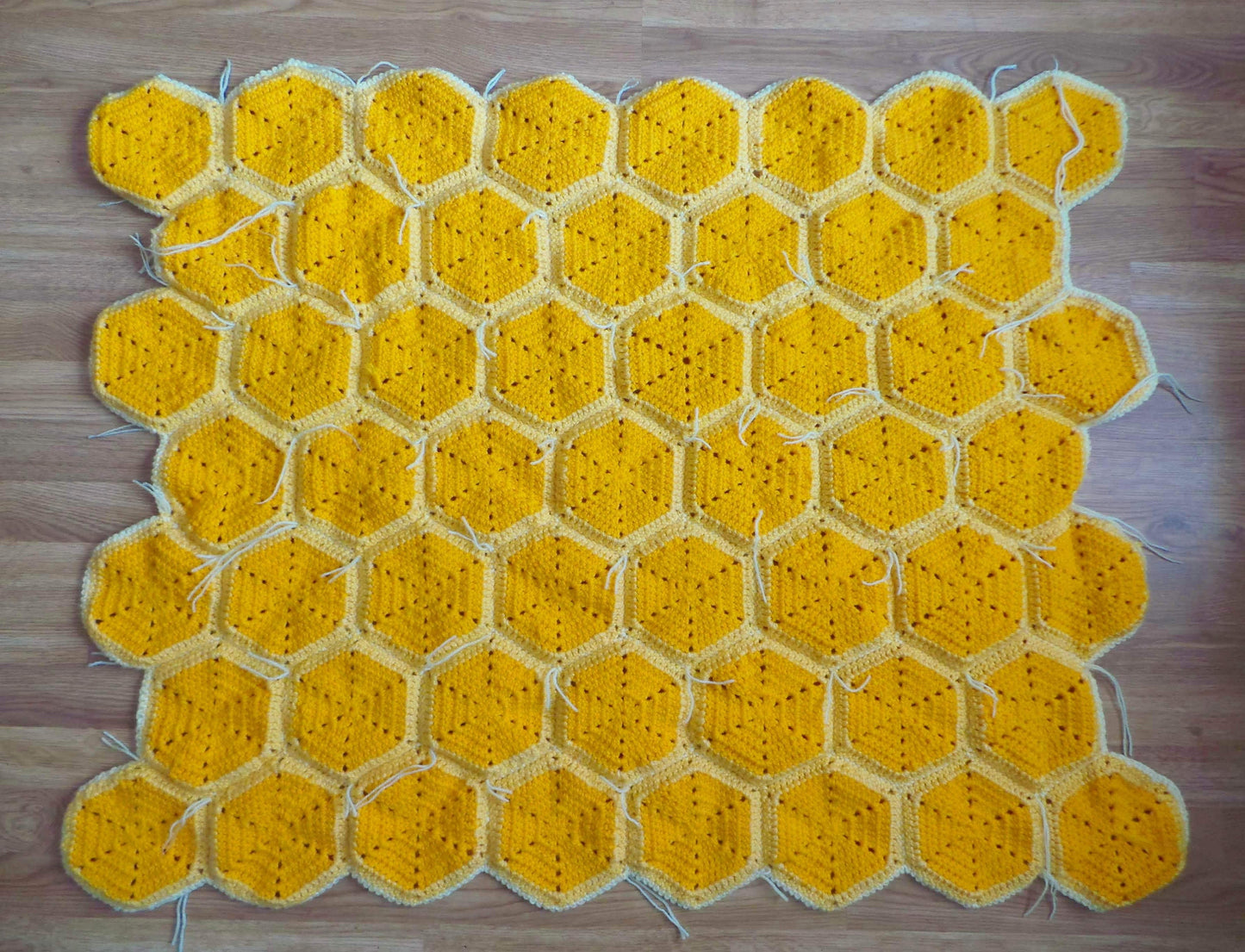 Bee Happy Honeycomb Baby Blanket Lapghan Crochet Pattern | Bumblebee Blanket Baby Shower Gift Bee Blanket Baby Gift Beekeeper Birthday Gift
