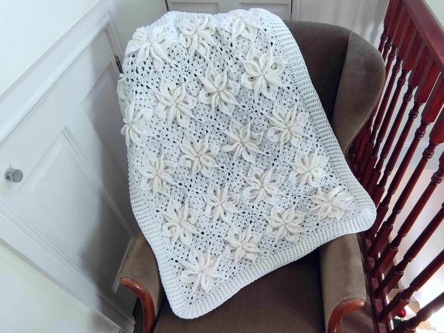 White Poinsettia Afghan Blanket Lapghan Crochet Pattern | Flower Blanket Baby Shower Gift Granny Square Blanket Baby Gift Birthday Present
