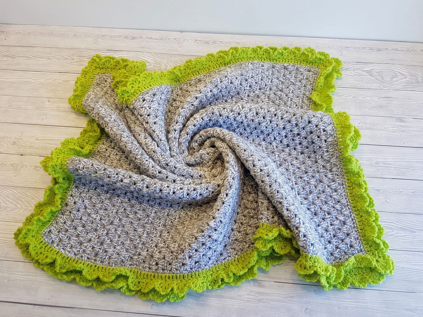 Spring Vibes Baby Blanket Lapghan Crochet Pattern | Scallops Blanket Baby Shower Gift Simple Easy Blanket Baby Gift Boy Christmas Birthday
