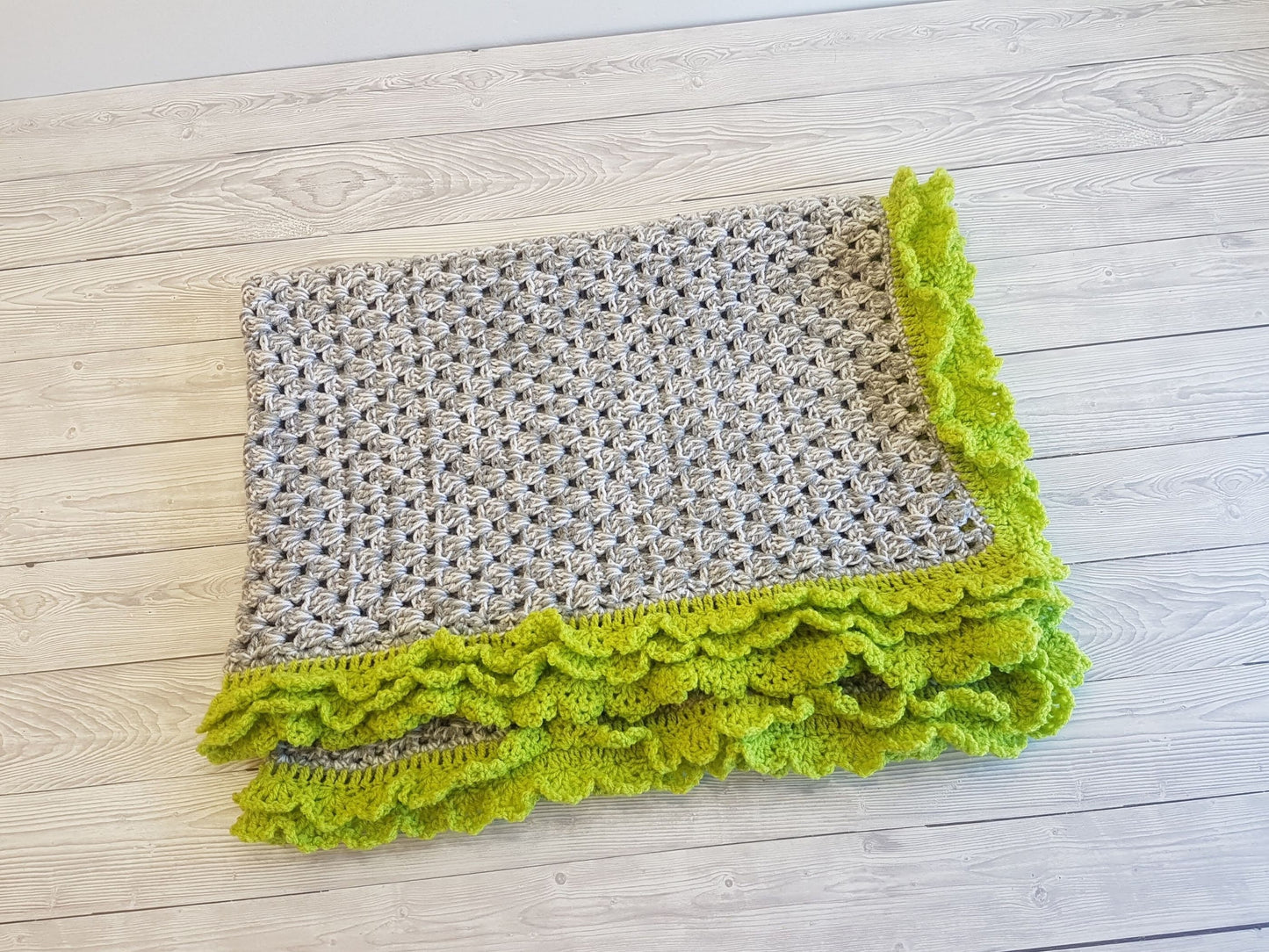 Spring Vibes Baby Blanket Lapghan Crochet Pattern | Scallops Blanket Baby Shower Gift Simple Easy Blanket Baby Gift Boy Christmas Birthday