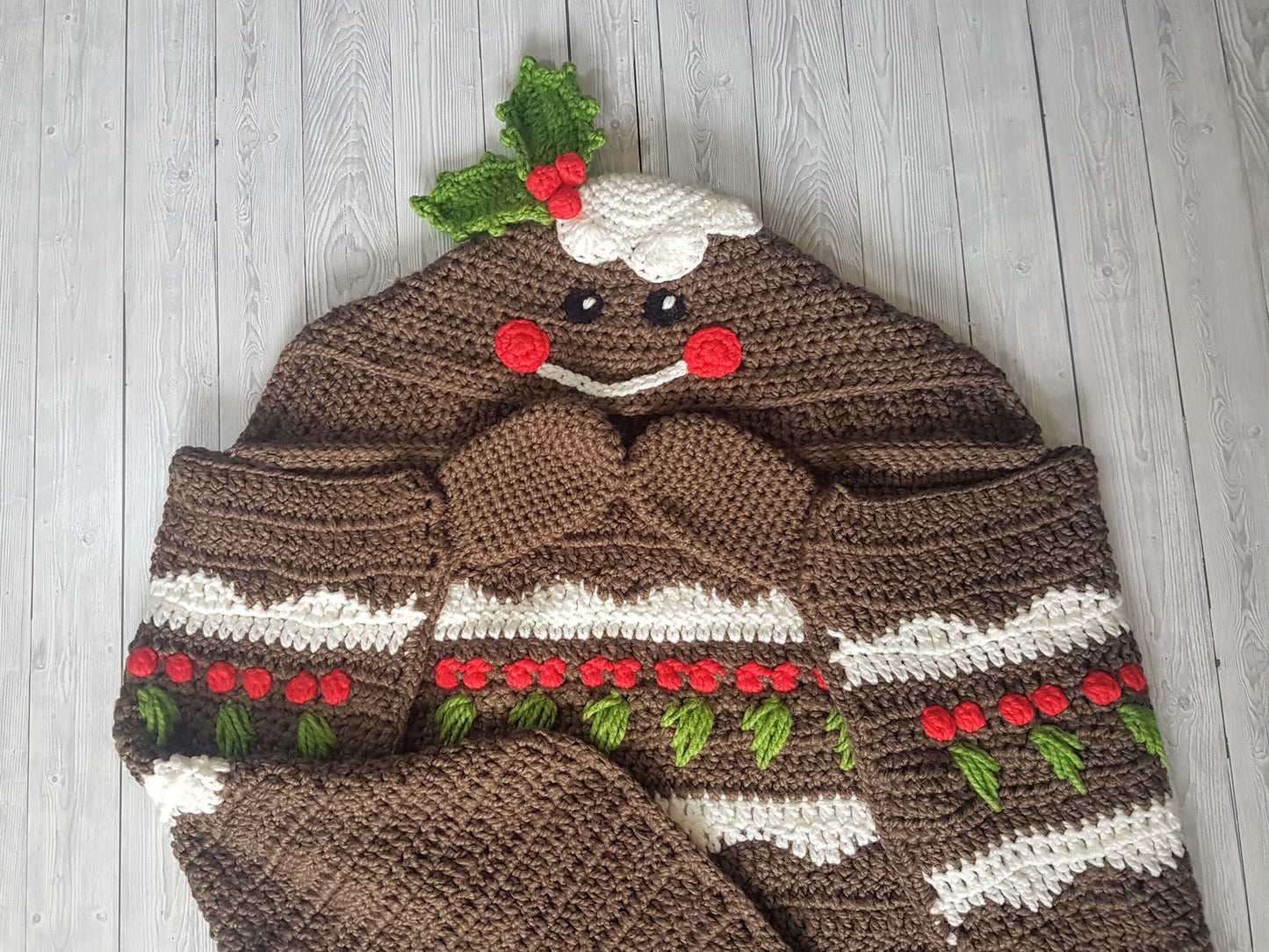 2in1 Hooded Christmas Blanket Christmas Crochet Pattern Pudding Holly Border Adult & Child Wearable Blanket Christmas Birthday Gift Afghan