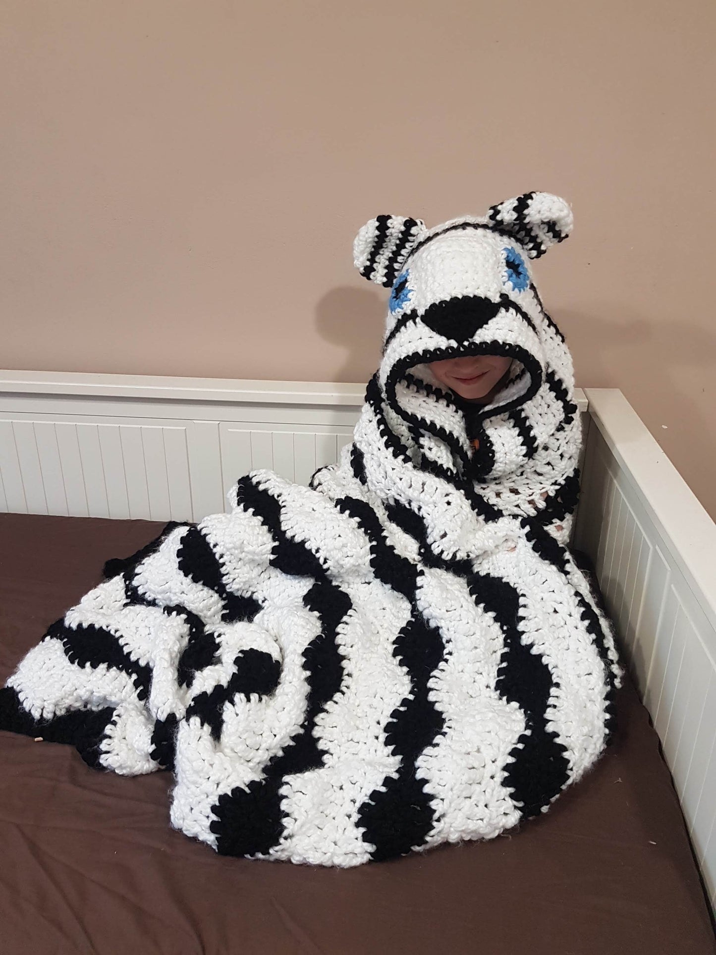 2in1 Snow Tiger Hooded Blanket Adult & Child Sizes CROCHET PATTERN | Animal Hooded Blanket | Wearable Blanket Gift for Him Kids Teen Blanket