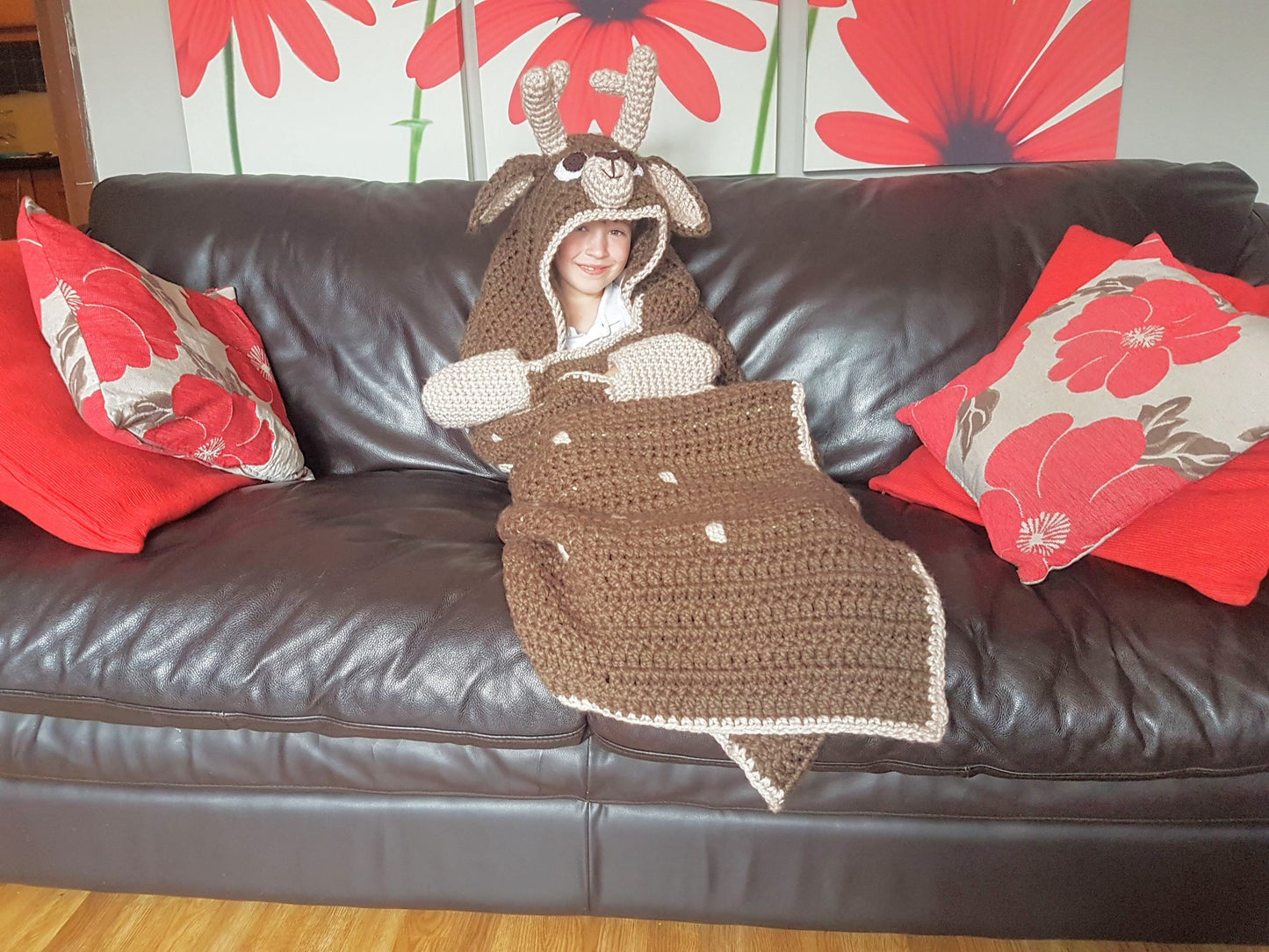 2in1 Woodland Deer Hooded Blanket Crochet Pattern | Adult & Child Sizes | Super Chunky Blanket | Animal Fawn Deer Crocheting Blanket Gift
